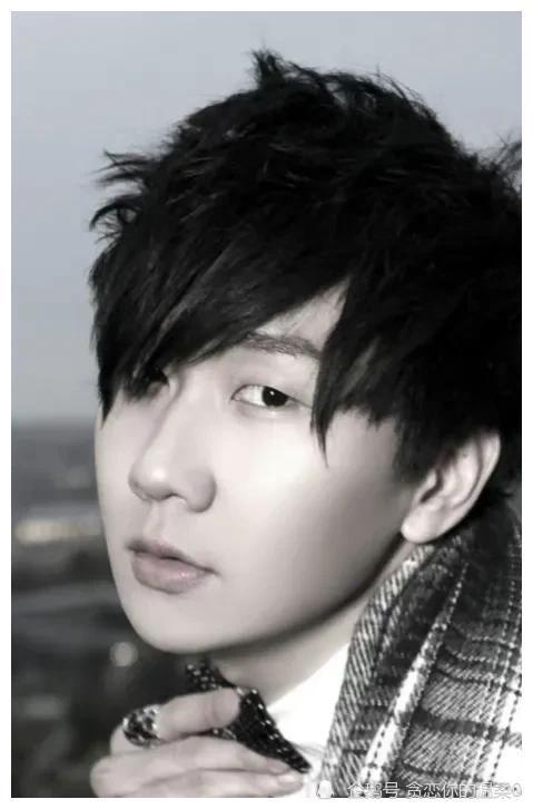 沉浸式吃瓜娱乐圈,揭秘娱乐圈的瓜田秘境