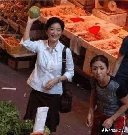 娱乐吃瓜酱买菜视频大全,视频大全揭秘日常买菜攻略